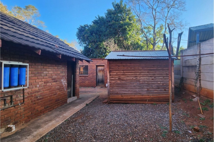 8 Bedroom Property for Sale in Schoemansville North West